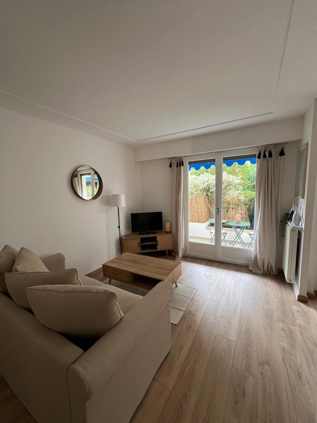 Jolie Studio En Centre-Ville Beaulieu-sur-Mer Zewnętrze zdjęcie